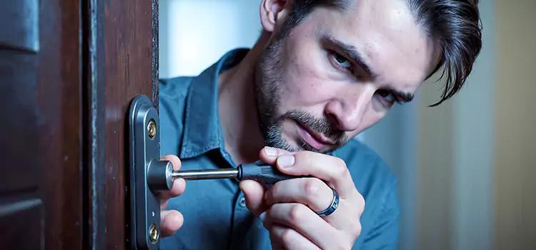 Eviction Locksmith Sycamore